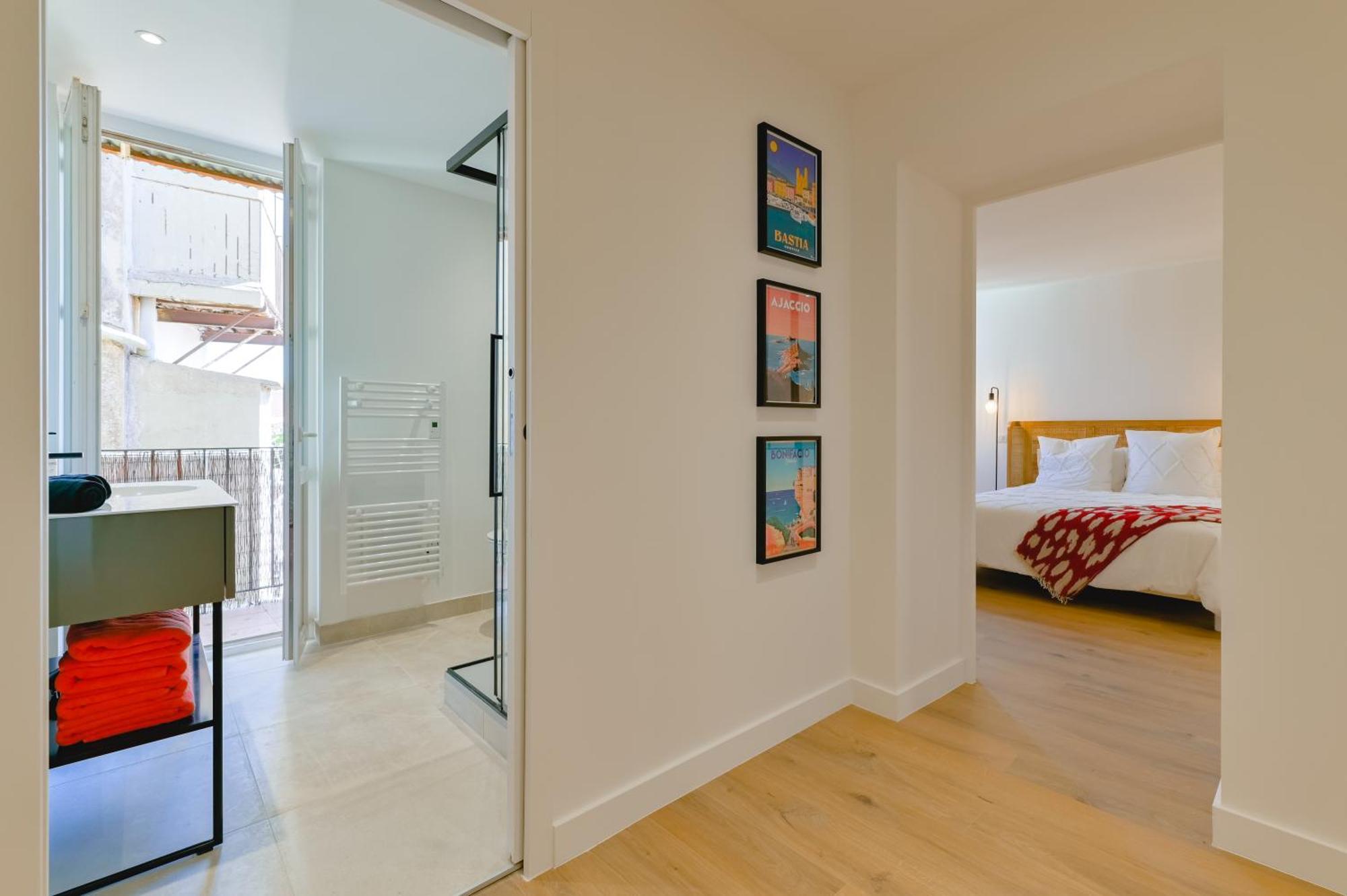Chic & Chaleureux - Coeur De Apartment Ajaccio (Corsica)