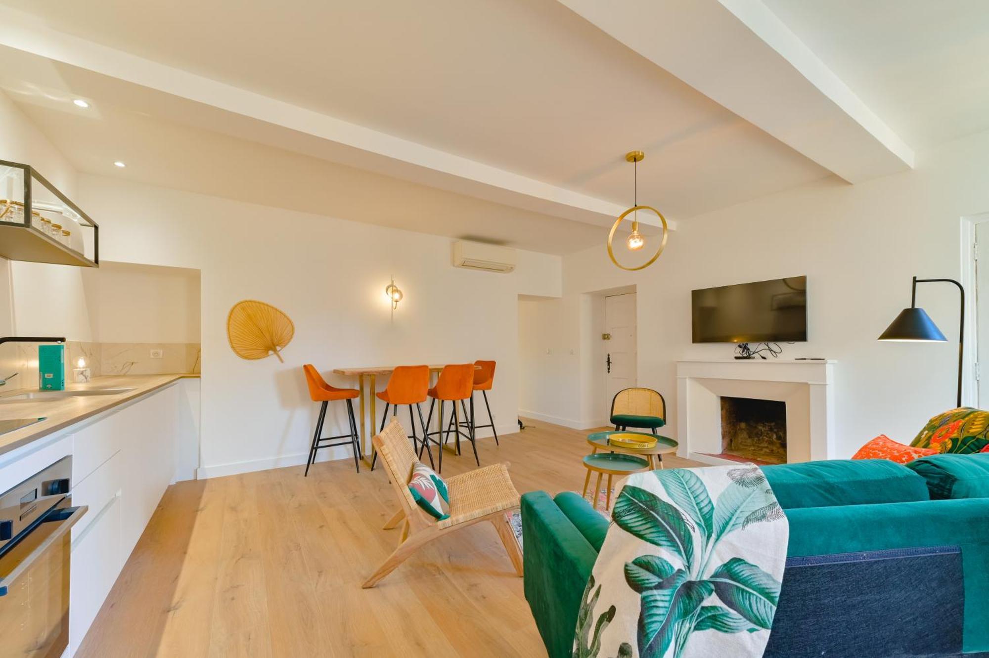 Apartment Chic & Chaleureux - Coeur De Ajaccio (Corsica)